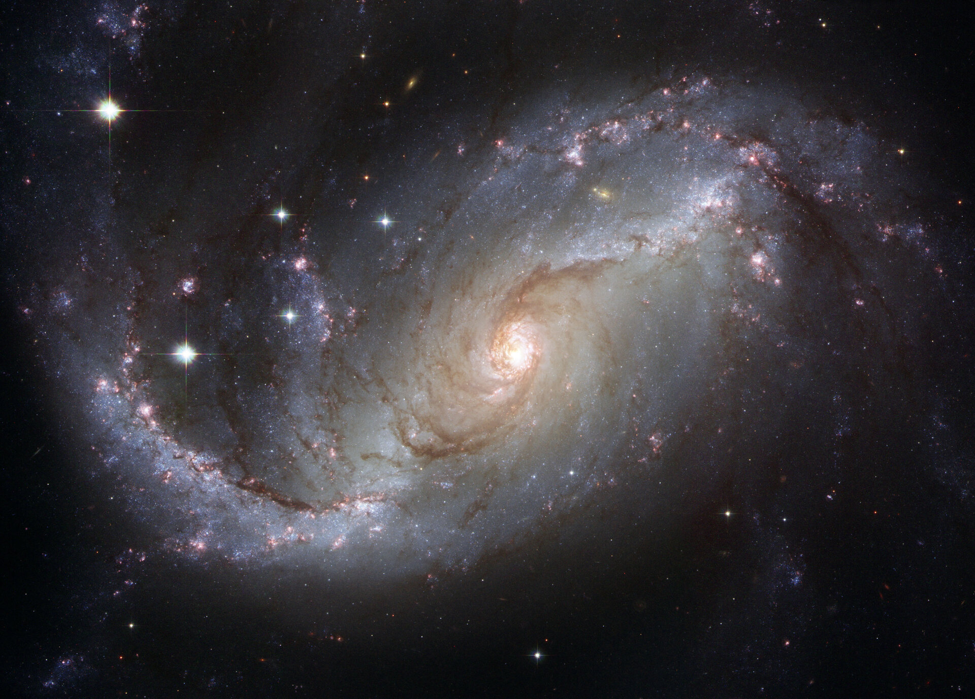 کهکشان NGC