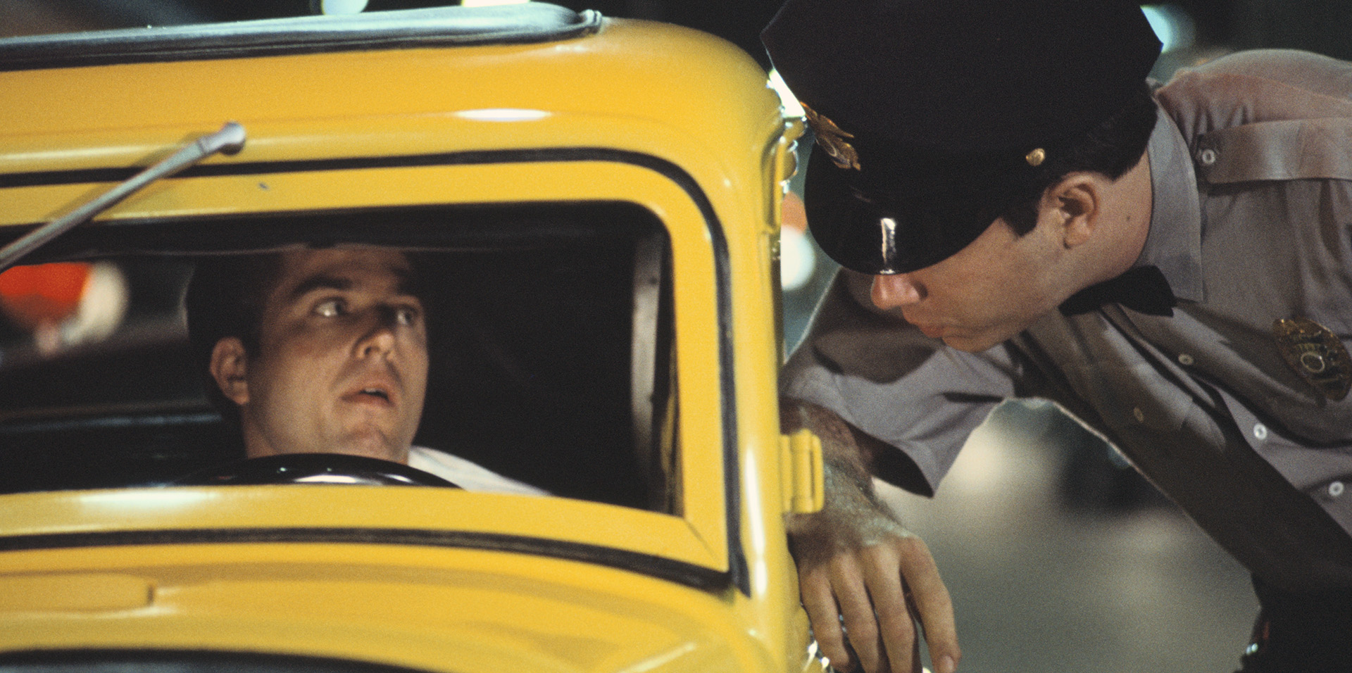 نقد فیلم دیوار نوشته های امریکایی از منظر تحلیل نوع ساختار فیلمنامه