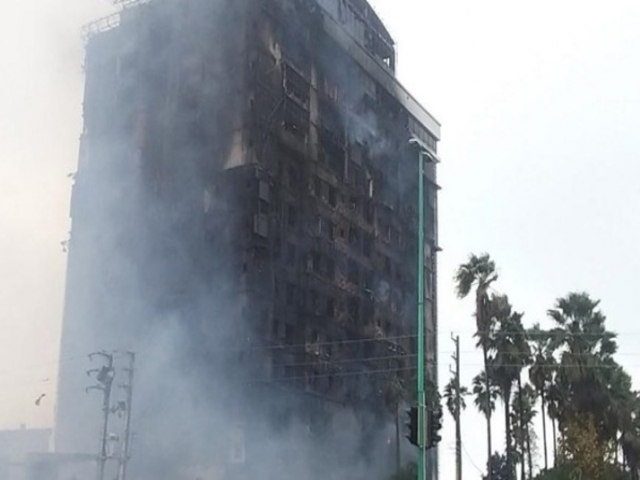 جزئیات آتش سوزی برج 17طبقه در چالوس