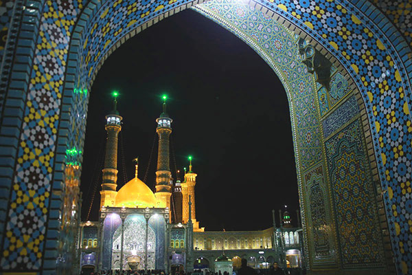 10 ربیع الثانی؛ وفات حضرت معصومه (س) (201 ه ق)