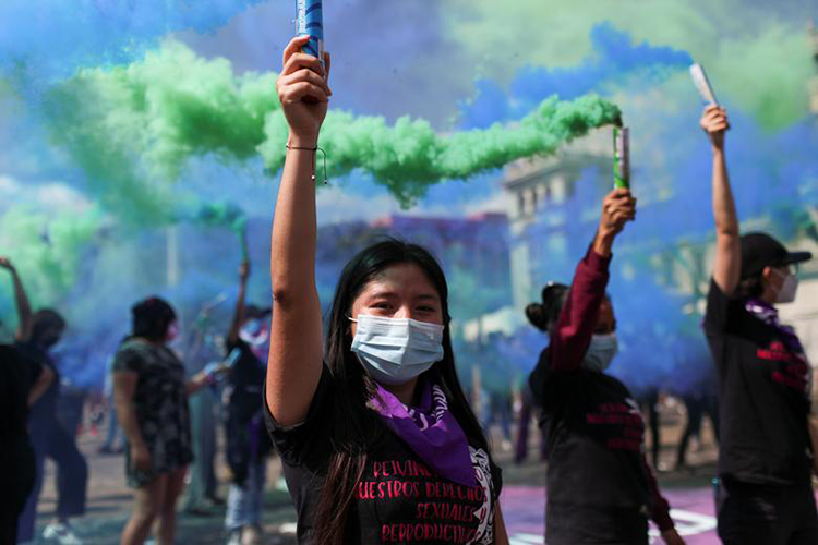  تظاهرات به مناسبت روز جهانی خشونت علیه زنان، در شهر گواتمالا، گواتمالا.