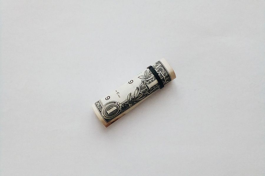 چرا باید به سراغ بروکر بلیط شدن پیش برویم؟