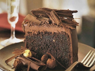 تاثیر 1 تکه کیک شکلاتی در صبحانه جهت کاهش وزن