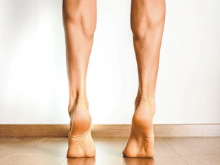 نرمشهایی برای تقویت لگن و پاها