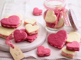 طرز تهیه شیرینی قلب مخصوص روز عشق