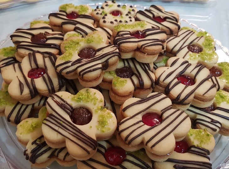طرز تهیه شیرینی مربایی