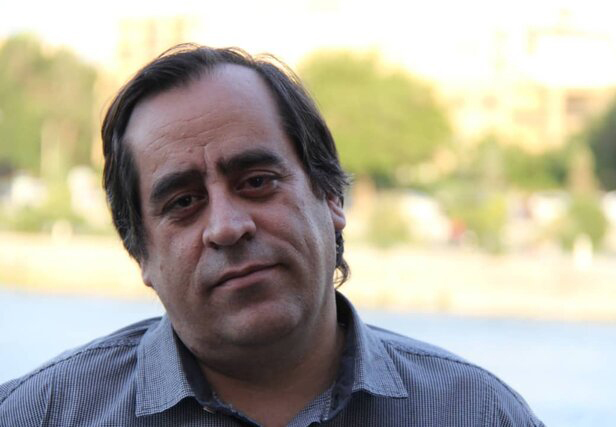 هوشنگ میرزایی مستندساز و کارگردان بر اثر ابتلا به کرونا درگذشت هوشنگ میرزایی مستندساز و کارگردان بر اثر ابتلا به کرونا درگذشت
