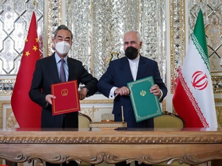 سند جامع همکاری ‌های ایران و چین امضا شد