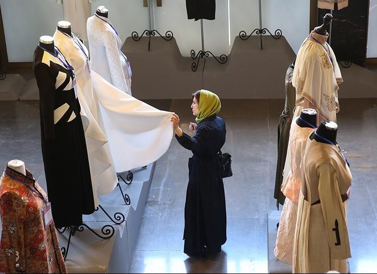 انتشار فراخوان نمایشگاه مد و لباس دانشجویان دختر + جزئیات