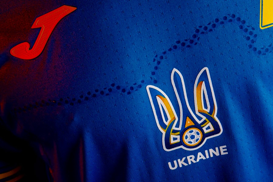 پیراهن دوم تیم ملی اوکراین در یورو 2020