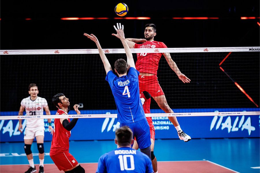 volleyball-battles-between-iran-and-italy