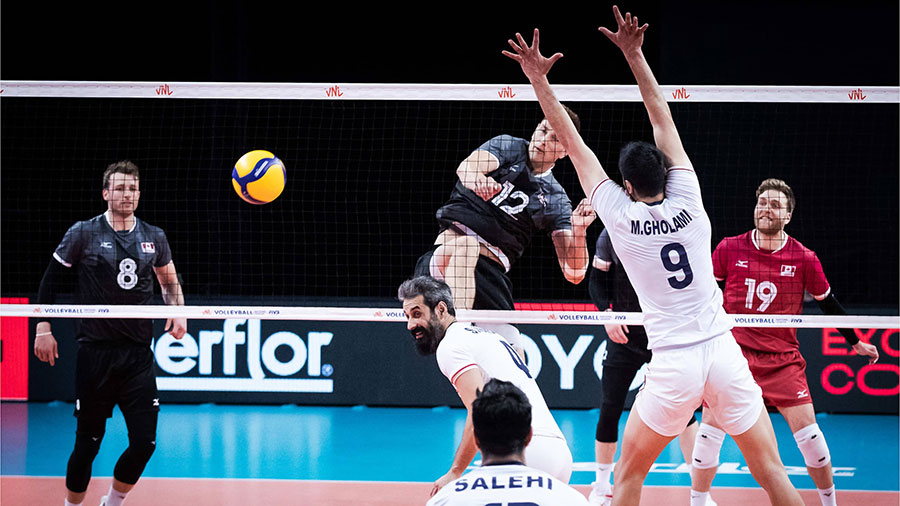 volleyball-battles-between-iran-and-canada
