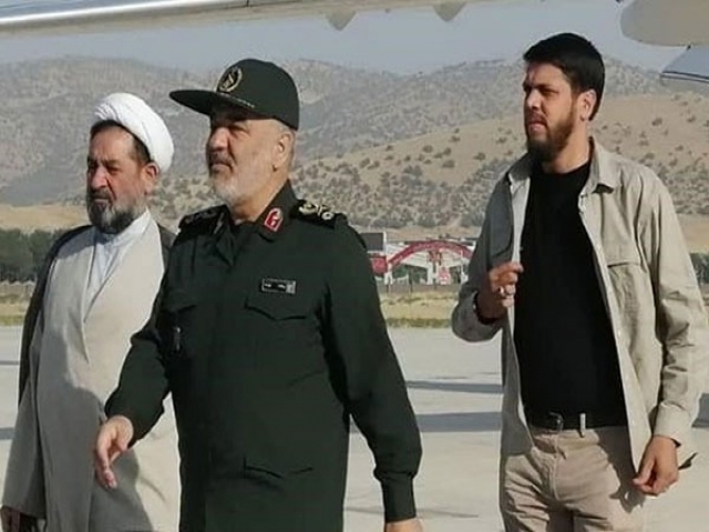 سفر فرمانده کل سپاه پاسداران به استان کرمان سفر فرمانده کل سپاه پاسداران به استان کرمان