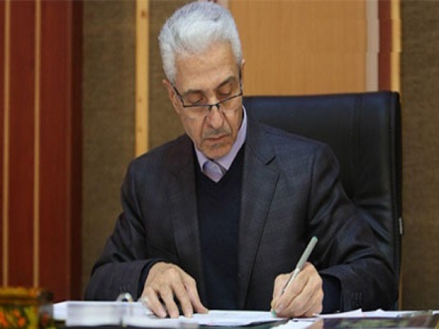 وزیر علوم: بیش از 50 درصد فارغ التحصیلان کار شاغل هستند وزیر علوم: بیش از 50 درصد فارغ التحصیلان کار شاغل هستند