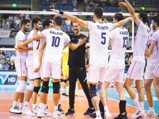 قهرمانی تیم والیبال ایران در مسابقات قهرمانی آسیا