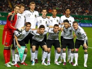 گزارش بازی آلمان مقابل یونان