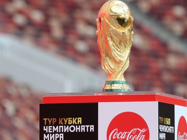 پخش زنده جام جهانی در آسمان