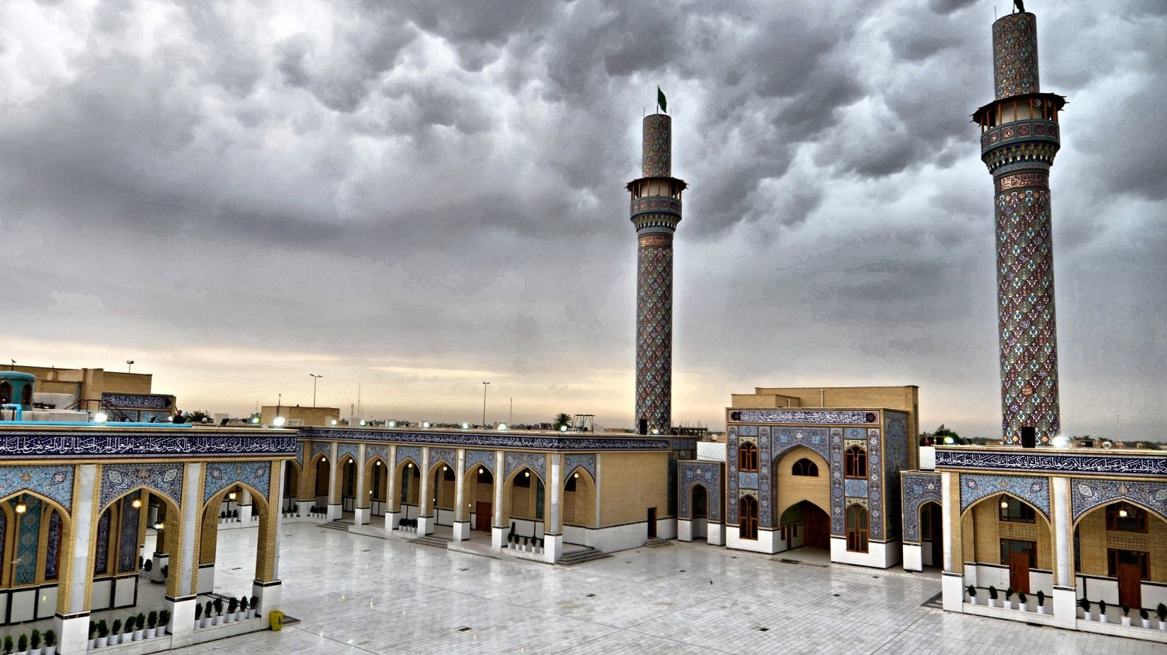 مسجد سهله، اقامتگاه امام زمان (عج)