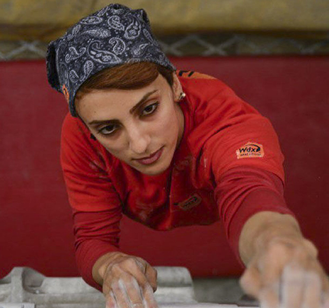 بیوگرافی الناز رکابی