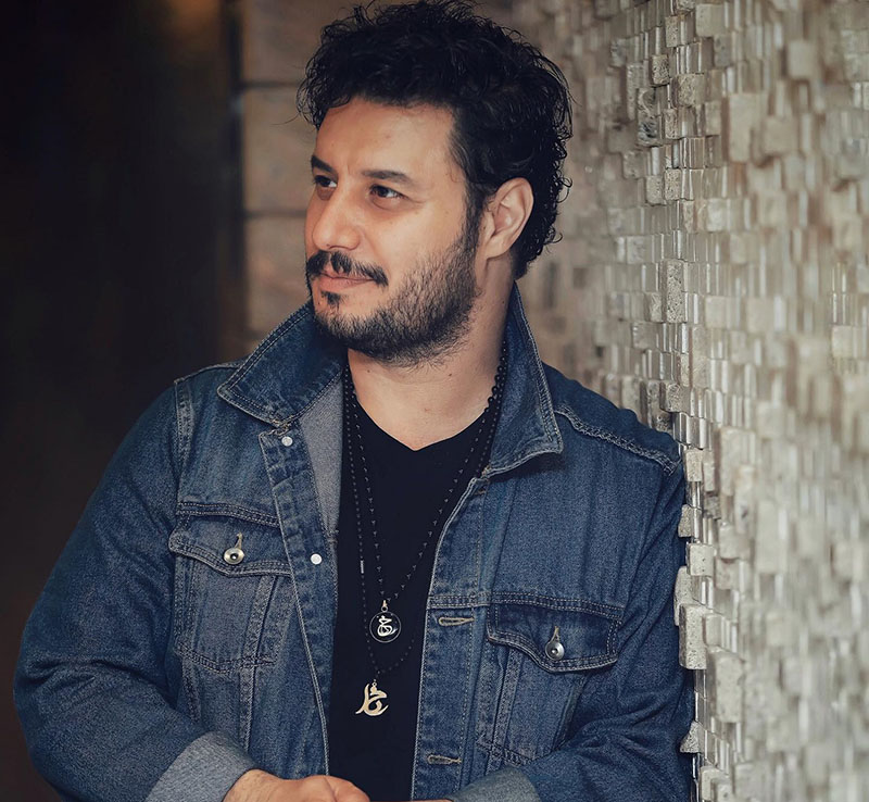 بیوگرافی جواد عزتی