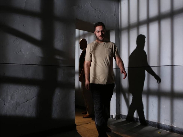 نگاهى به فيلم حکم تجدید نظر، معلق و بى قهرمان