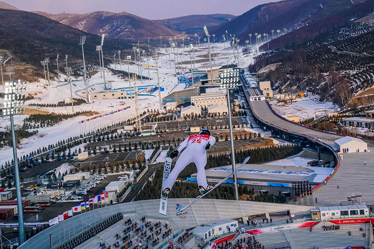 اسکی باز فرانسوی در المپیک زمستانی پکن 2022 در Zhangjiakou رقابت می کند.<br />Zhangjiakou، چین