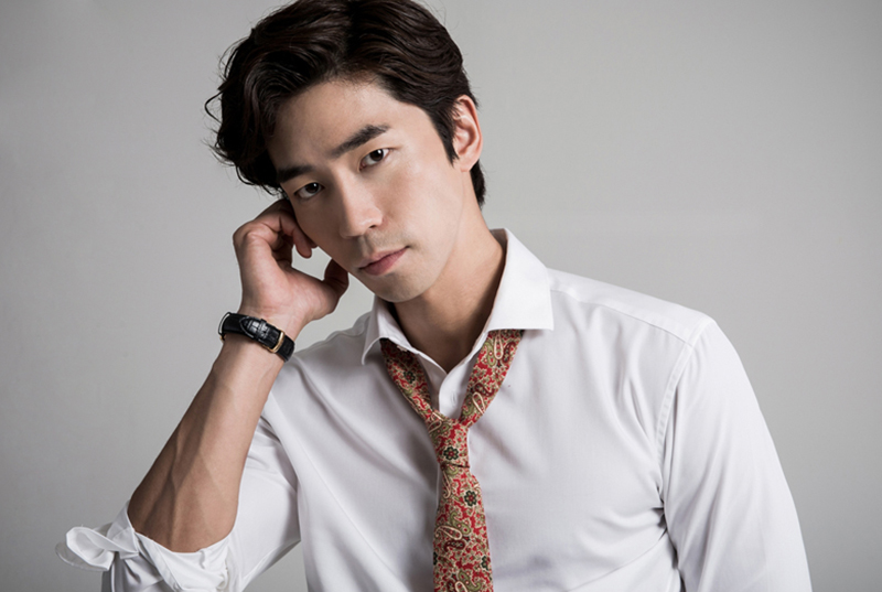 بیوگرافی شین سونگ روک