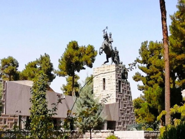12 فروردین؛ گشایش آرامگاه نادرشاه افشار در مشهد (1342 ش) 12 فروردین؛ گشایش آرامگاه نادرشاه افشار در مشهد (1342 ش)