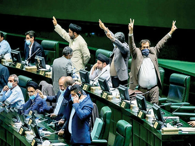کلیات طرح صیانت از فضای مجازی تصویب شد کلیات طرح صیانت از فضای مجازی تصویب شد