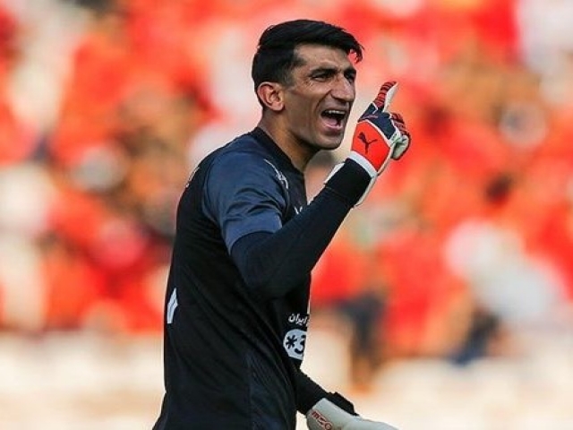 پنجره نقل انتقالاتی پرسپولیس با شکایت بیرانوند بسته شد پنجره نقل انتقالاتی پرسپولیس با شکایت بیرانوند بسته شد