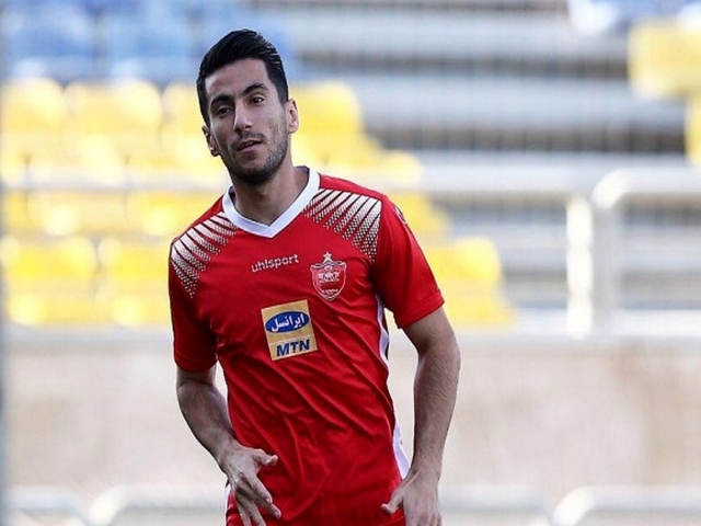 مهدی شیری در لیست خروج باشگاه پرسپولیس قرار گرفت