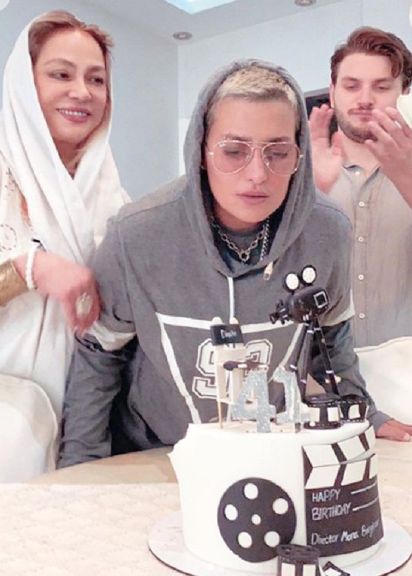 مونا بانکی پور در روز تولد خود همراه با پسرش دارا حیایی