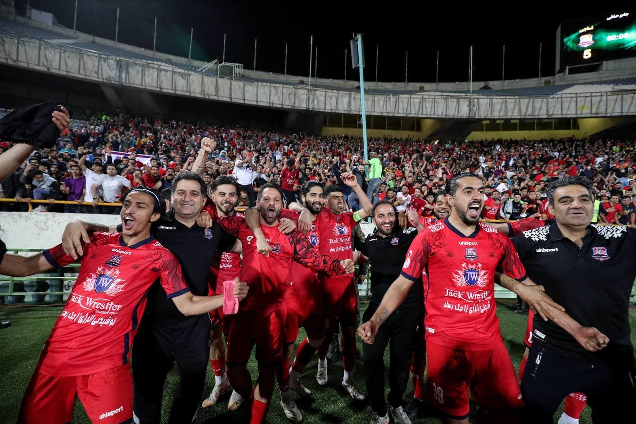 معرفی تیمهای لیگ برتر ؛ نساجی قائمشهر، قهرمانی جام حذفی و رویایی که محقق شد