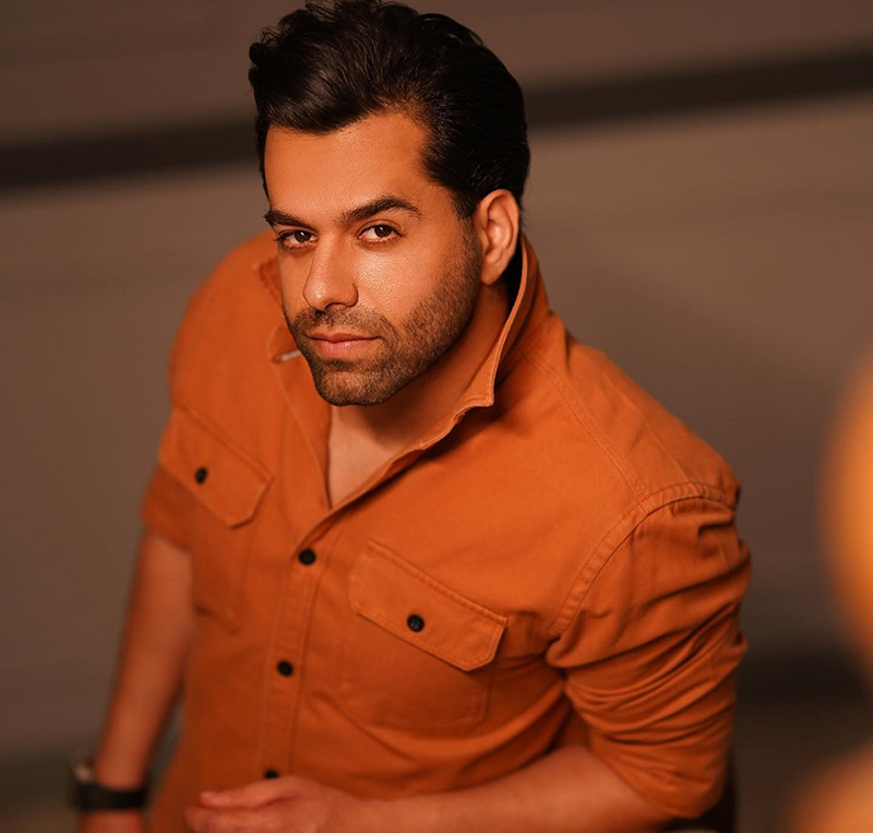 بیوگرافی رضا بهرام