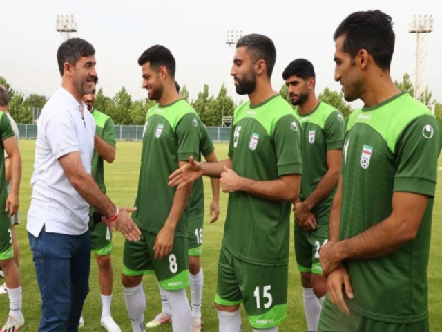 احتمال قطع همکاری کریم باقری با تیم ملی احتمال قطع همکاری کریم باقری با تیم ملی