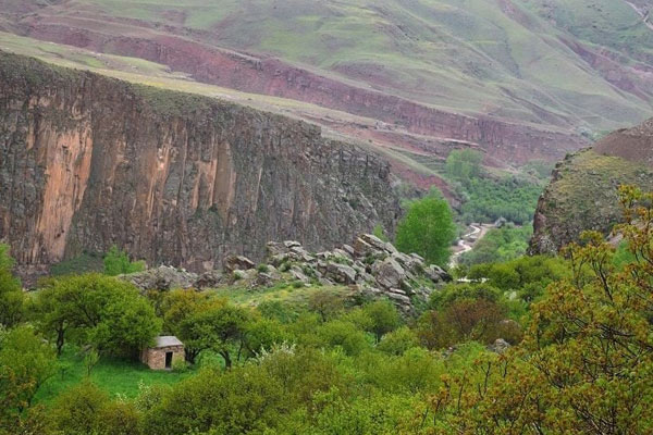 منطقه توریستی زنوز آذربایجان شرقی