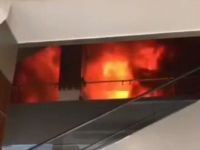 آتش سوزی در پاساژ گلشن مال