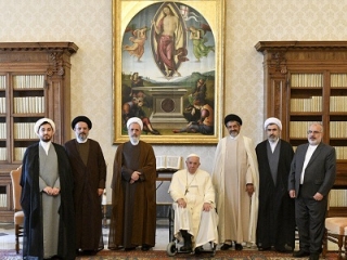 دیدار پاپ با مدیر حوزه علمیه ایران