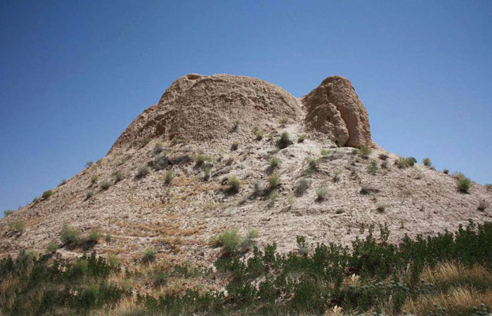 تل ضحاک فسا واقع در استان فارس