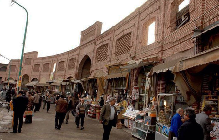 نمای بیرون بازار تاریخی ارومیه