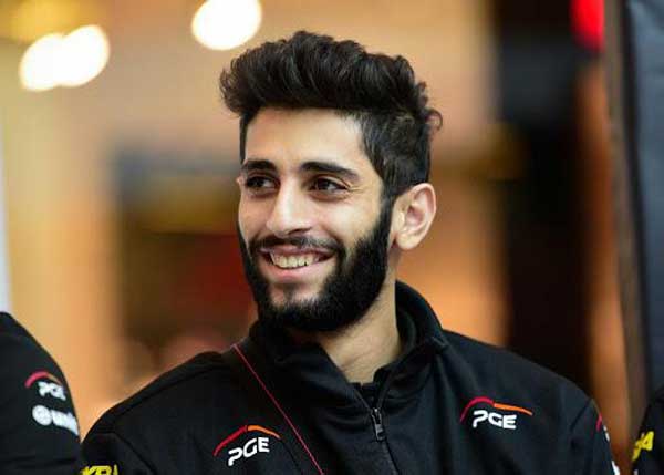 بیوگرافی میلاد عبادی پور