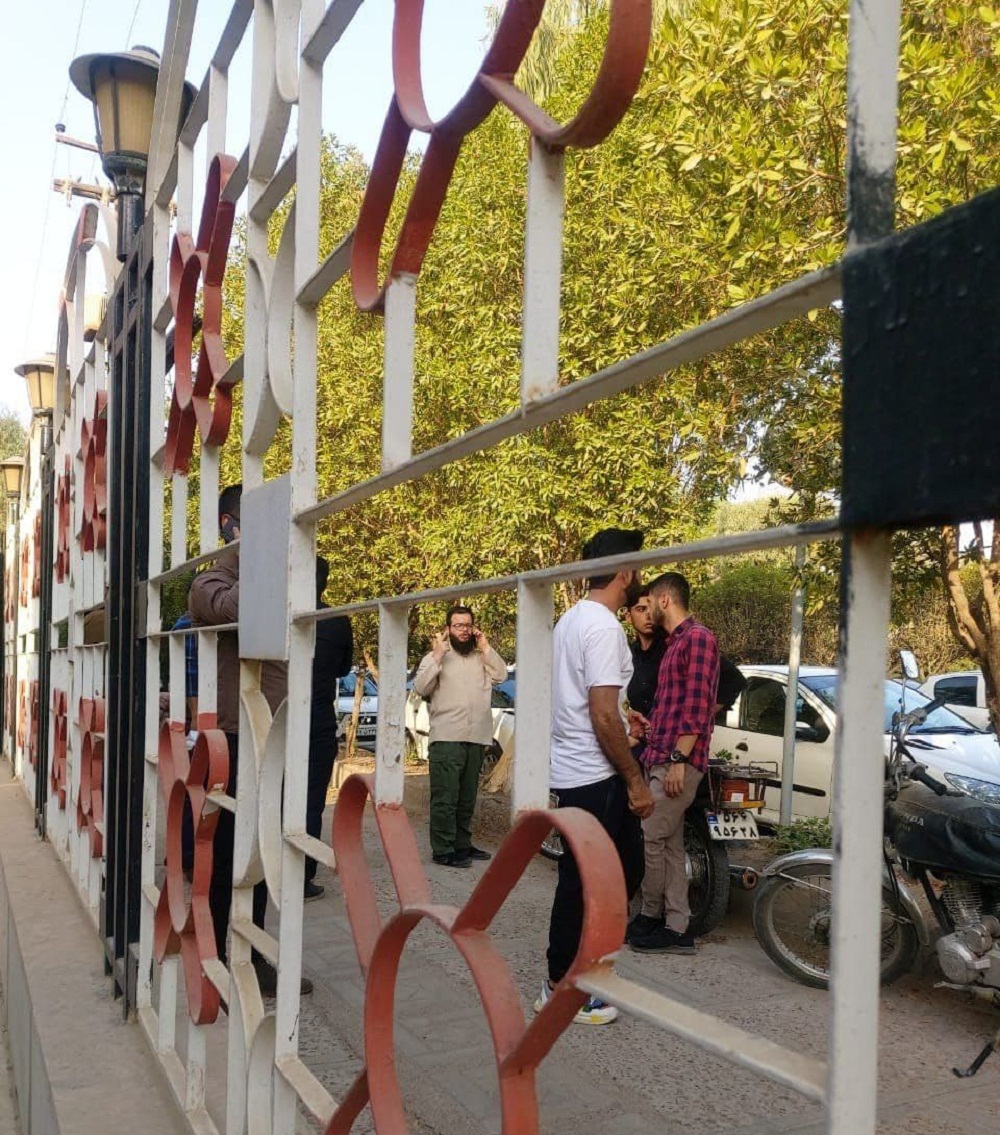 کنسل شدن کنسرت سیروان خسروی در اهواز بخاطر تجمع گشت ارشاد خودجوش مردمی کنسل شدن کنسرت سیروان خسروی در اهواز بخاطر تجمع گشت ارشاد خودجوش مردمی