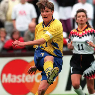 لحظه های ماندگار جام ملتهای اروپا( زنان): قهرمانی در مسابقات بدون میزبان