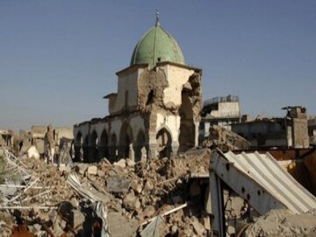 گروه تروریستی القاعده یک مسجد تاریخی یمن را ویران کرد