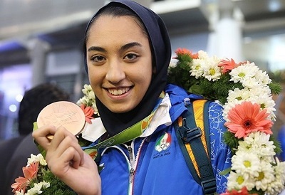 بیوگرافی کیمیا علیزاده