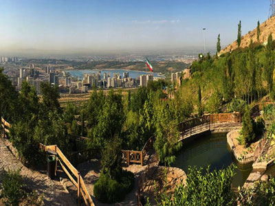 پارک آبشار تهران