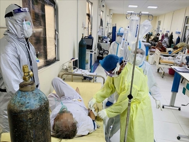 شناسایی 2343 بیمار جدید کرونایی در 24 ساعت گذشته