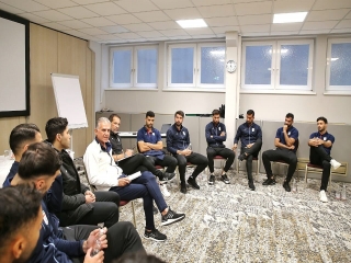 جلسه فنی کی‌روش با بازیکنان تیم ملی در اتریش برگزار شد