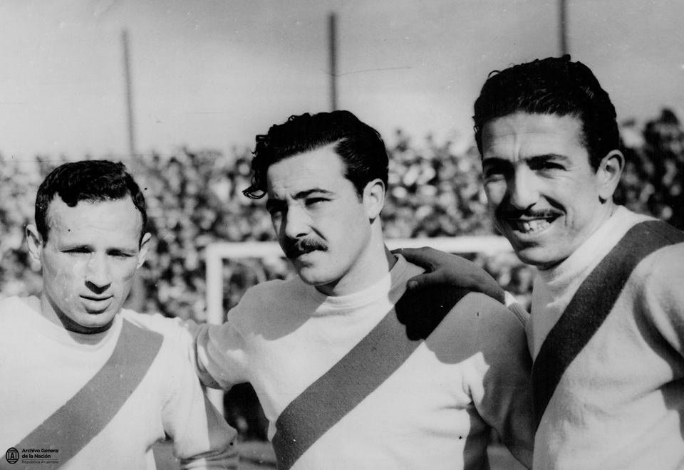 بیوگرافی آنخل آمادئو لابرونا