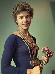 The Time Larissa Latynina Won Five Gold Medals While Four-Months Pregnant –  An Old School Gymnastics Blog